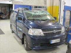 Toyota Hiace D4D 117 Neliveto bussi