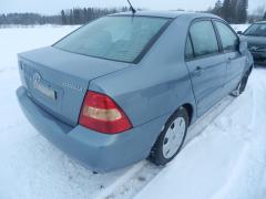 Toyota Corolla 1.6 VVti sed. -02