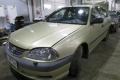 Kuva 2: Toyota Avensis 1.8 A 4D sedan -01 2001