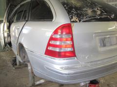 Mercedes-Benz C 220 farmari hopea -01