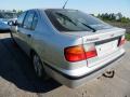 Kuva 2: Nissan Primera 1.6 16V HB -99 1999