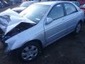 Kuva 2: Kia Cerato 1.6 CRDI 2006