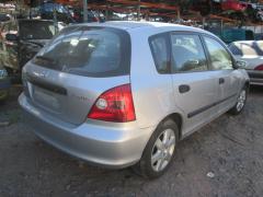 Honda Civic VII Hatchback 1.6 i