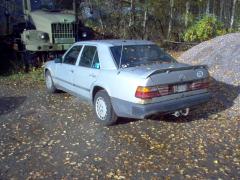 Mercedes-Benz 124 260E