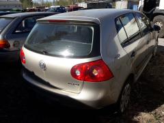 Volkswagen Golf V