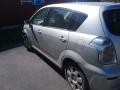 Kuva 2: Toyota Corolla Verso 2.2D-4D 2006