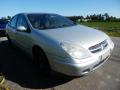 Kuva 2: Citroen C5 2.0 16V -04 2004