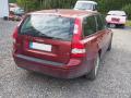 Kuva 2: Volvo V50 2007