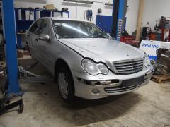 Mercedes-Benz C 200cdi aut. classic -04