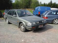 Toyota Carina 2 at171