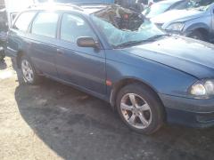 Toyota Avensis Station Wagon 1.6 Bensa