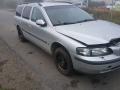 Kuva 2: Volvo V70 2.4 T Bensa AWD 2001