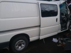 TOYOTA HIACE V 2.5 D-4D 4WD