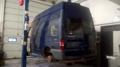 Ford Transit puolipitkä täysikorkea 2.0DI -01