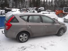 Kia Ceed 5D SW 1.6i MT5 Pre-Facelift