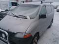 Kuva 2: Toyota Hiace 2.5 D-4D (lyhyt) 2004