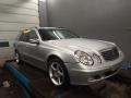 Kuva 2: Mercedes-Benz E 220T CDI (w211) -04 2004