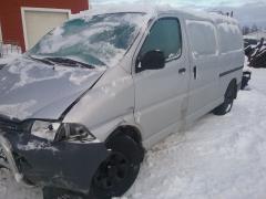 Toyota Hiace 2.5 D-4D 4WD (Pitkä)