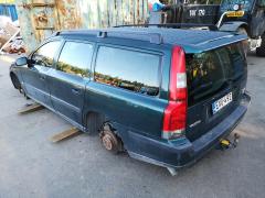 Volvo V70 D5