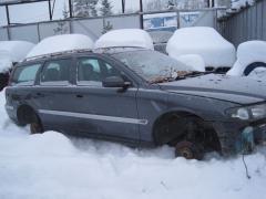 Volvo V70 2,5 tdi -01 t.harmaa