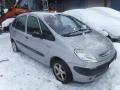 Kuva 2: Citroen Xsara Picasso 5D MPV 1.8i MT5 2001