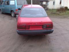 Toyota Carina 1,6 -89 sed.