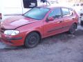 Kuva 2: Nissan Almera 5D HB  1,5 -02 2002