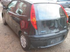 Fiat Punto 1.2i 8V 3/HB