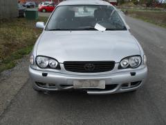Toyota Corolla 1.6VVti farm. -01