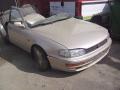 Kuva 2: Toyota Camry 3,0 aut. sedan -92  1992