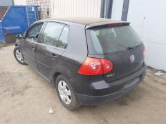 Volkswagen Golf V 1.6 FSI