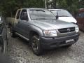 Kuva 2: Toyota Hilux 2,5D4D 4x4  -02 2002