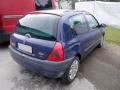 Kuva 2: Renault Clio II 5D HB 1.4i 8V MT5 2001