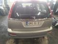 Kuva 2: Honda Stream 1.7 MPV -03 2003