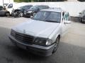 Kuva 2: MB W202 C180 4D Sedan MT5 1999