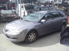Mazda 6 2,0 farmari -04