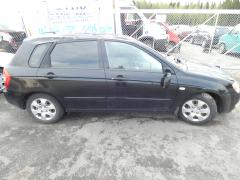 Kia Cerato 1.6 DOHC 16V Bensa Hatchback