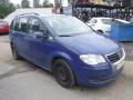 Kuva 2: VW Touran 5D MPV Facelift 1.9TDI DSG Trendline 2007