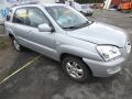 Kuva 2: Kia Sportage 2.0 16V 4WD Maastoauto 2006