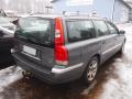 Kuva 2: Volvo V70 5D STW 2.5T A/T 2003