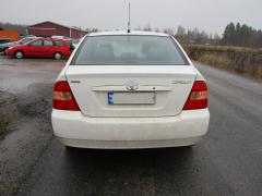 Toyota Corolla 1.4 VVTi sed. -04