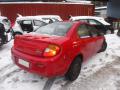 Kuva 2: Chrysler Neon II 4D Sedan 2.0i A/T SE 2000