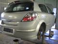 Kuva 2: Opel Astra H 1,9 CDTI -08 beige 5-ov HB  2008