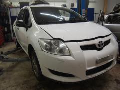 Toyota Auris -07 HB