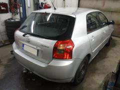 Toyota Corolla E120 5D HB 2.0D-4D MT5 Terra Engl.