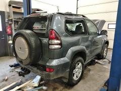Toyota Landcruiser J120 -06