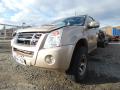 Kuva 2: Isuzu D-max 2.5D 4x4 pick-up 2008