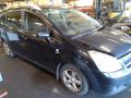 Kuva 2: Toyota Corolla Verso 2.2 D-Cat -05 AUR10L-GRFEXW 2005