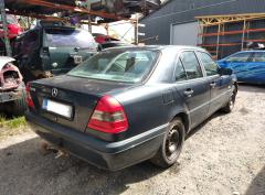 Mercedes-Benz C 180 sedan -96