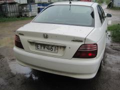 Honda Accord 1,8 -01 valk. sedan